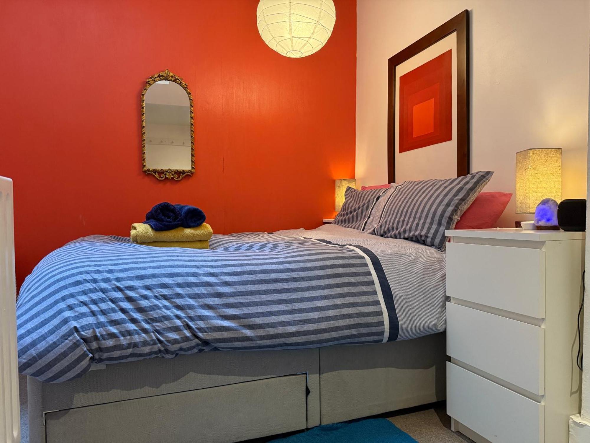 Comfy child/dog friendly garden flat heart Camden Leilighet London Eksteriør bilde